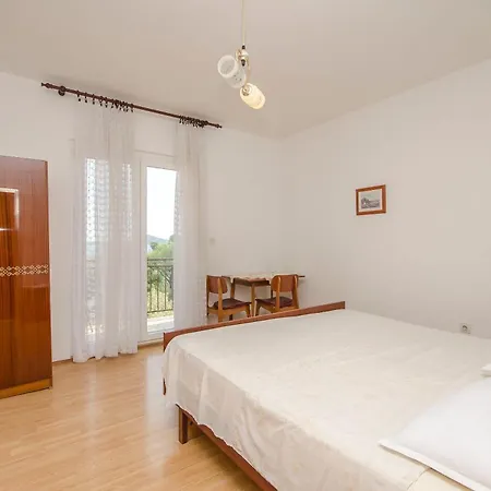 Sonja Apartment